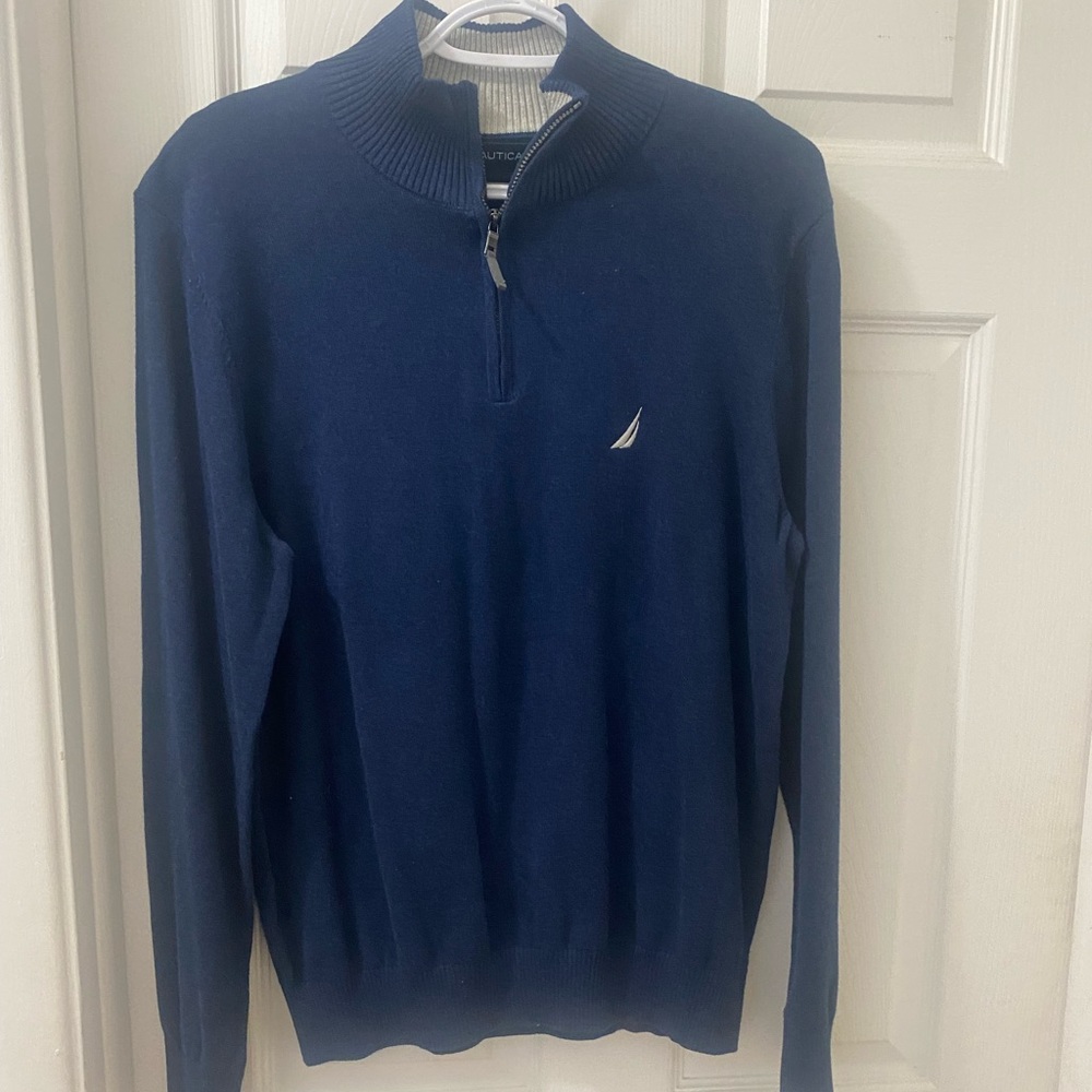 Mens NWT nautica  navy 3/4 zip sweater.